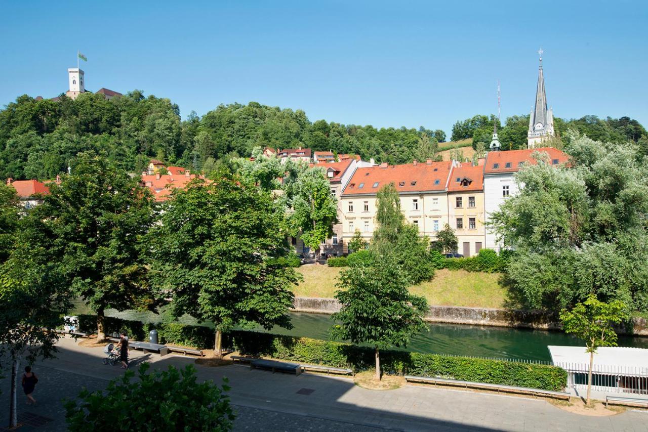 Zois Apartments Любляна Екстер'єр фото